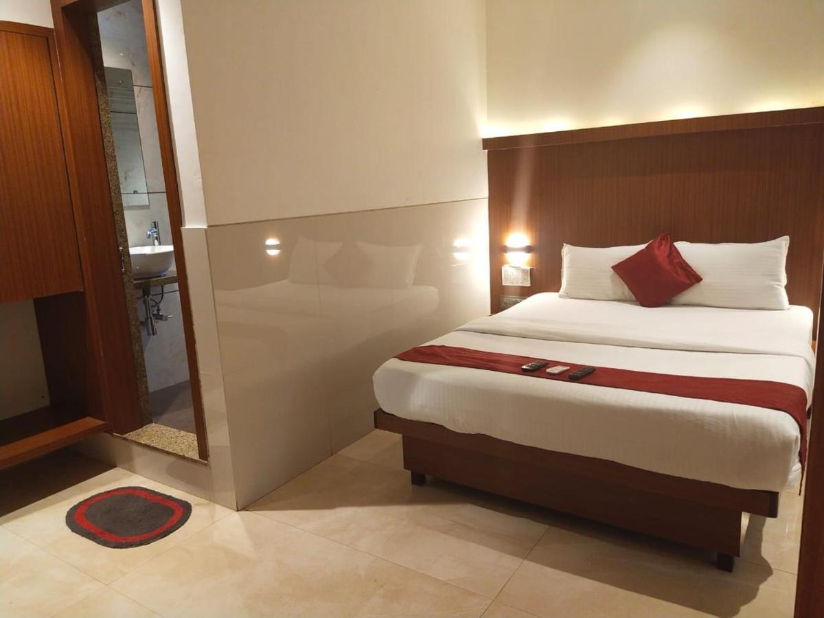 Hotel Monarch Express Near Karnala Sports Academy Panvel,Navi Mumbai Exterior foto
